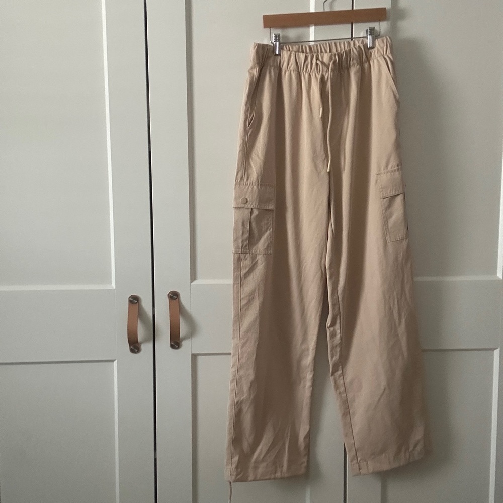 Cotton On Cargos